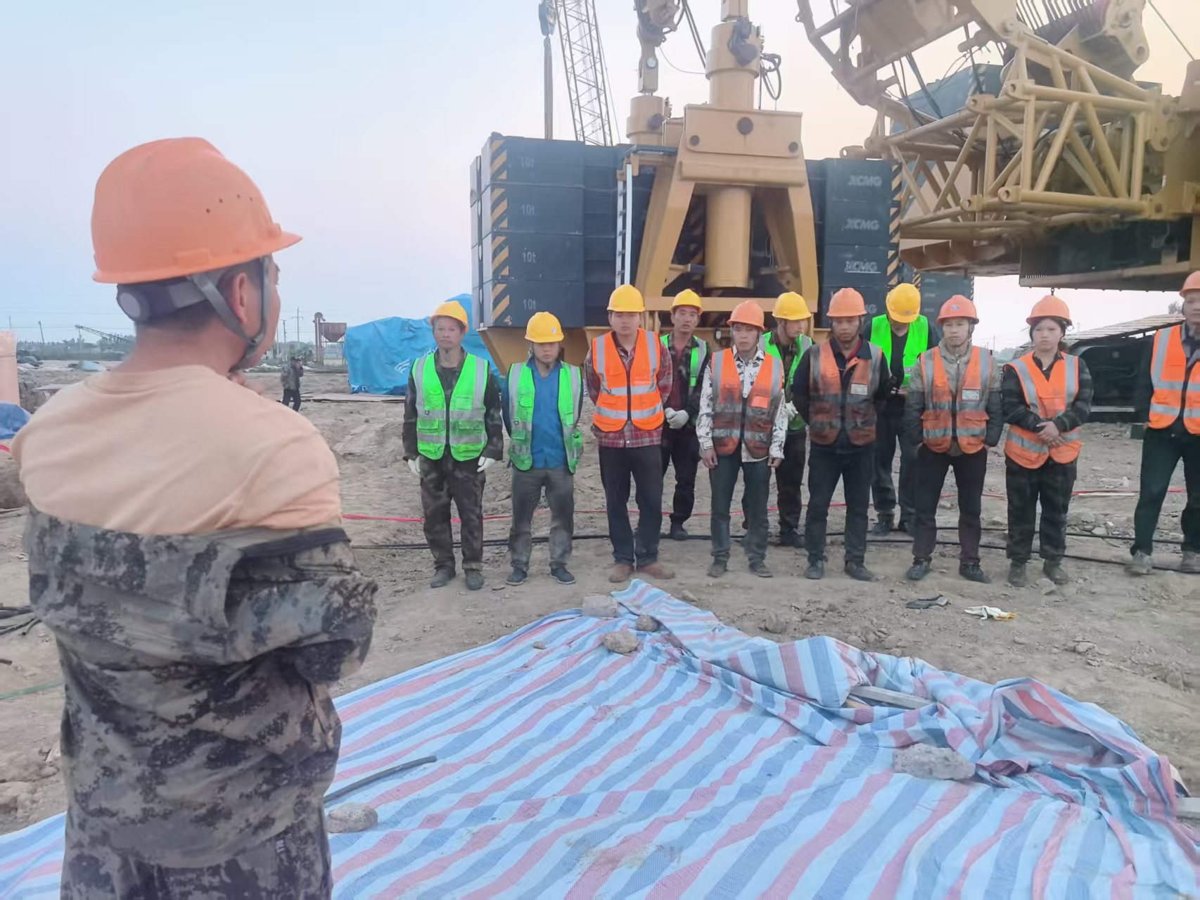 176187805747940.jpg 176187805747940.jpg